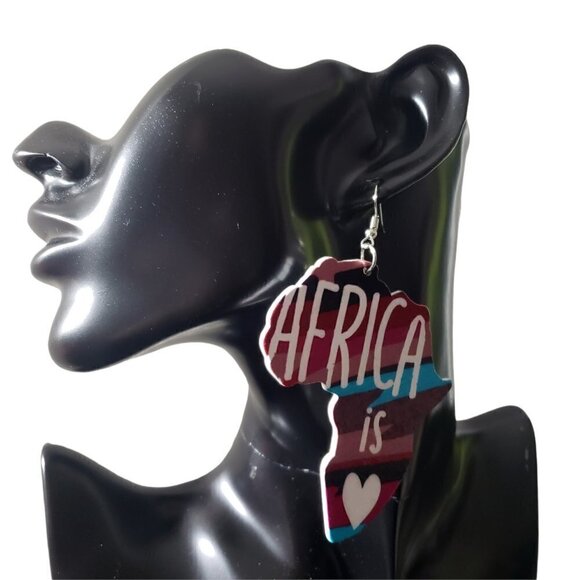 Womens Africa is Love Painted African American Wooden Round Retro Hook Earrings - Picture 3 of 3